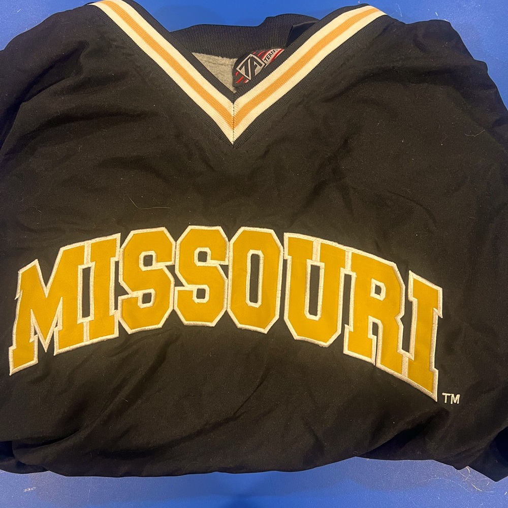 University of Missouri Windbreaker/pullover 2xl